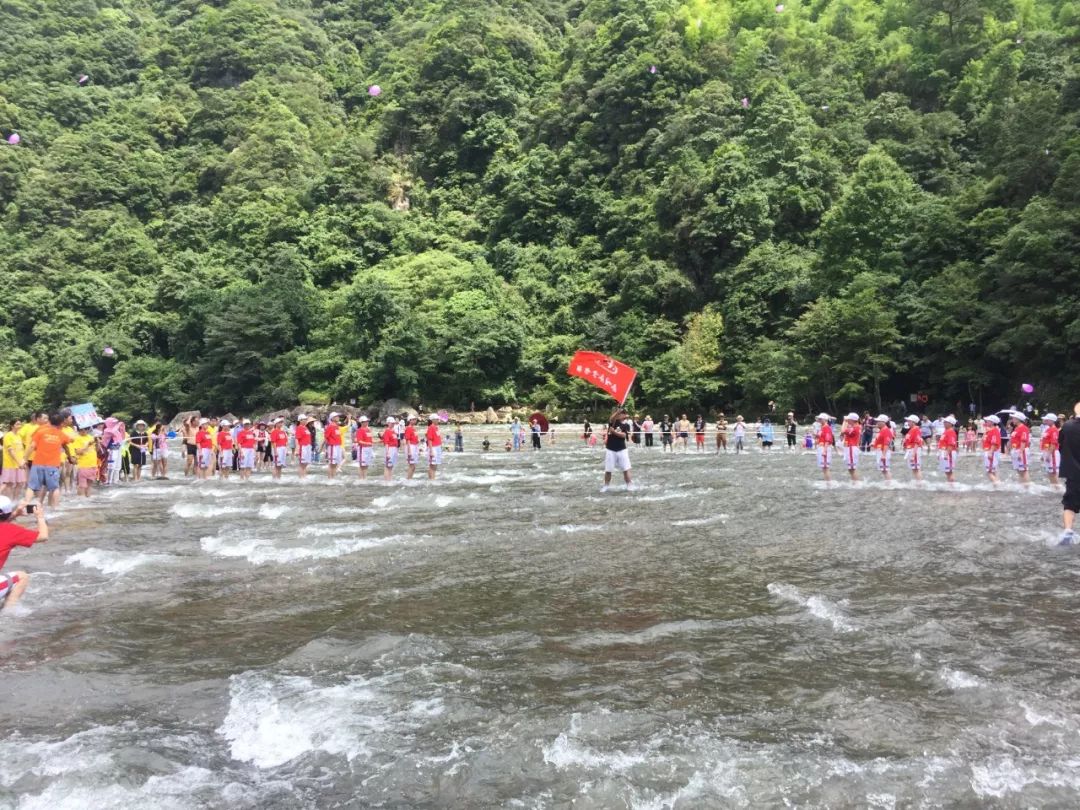 【“ 舞 ”动白水洋】特惠￥298元 | “水上舞林争霸赛，挑战“水上吉尼斯”赢万元大奖|白水洋+鸳鸯溪汽车2日游